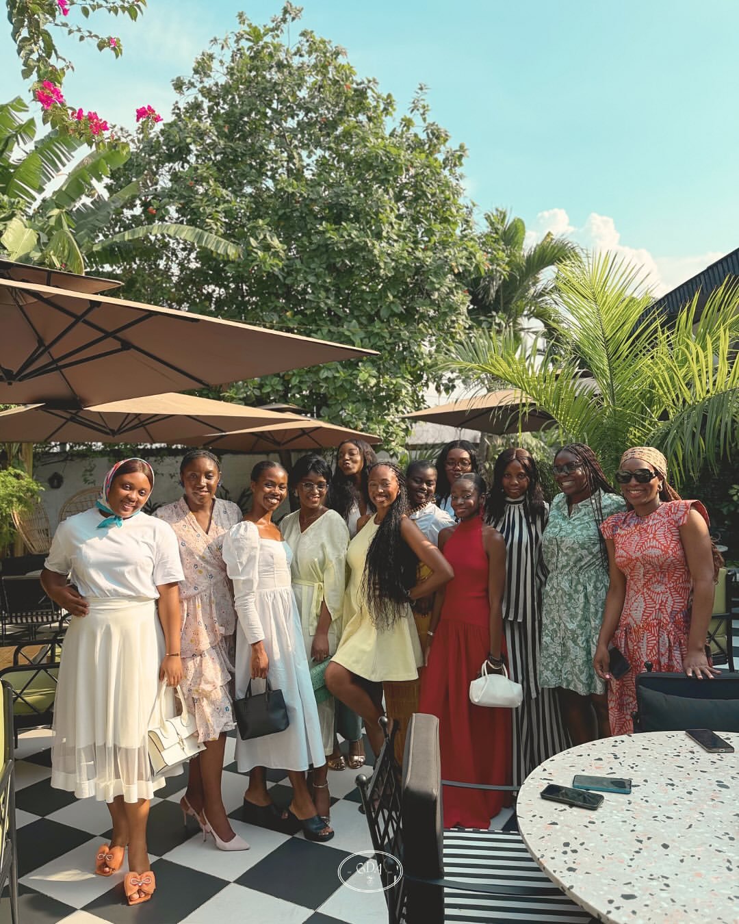 Girls Date Congo